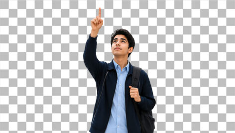 تصویر PNG دانش آموز ایرانی پسر در حال اشاره به بالا